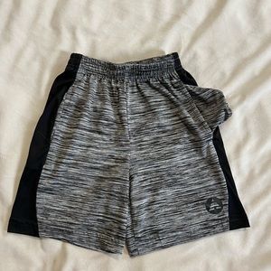 Boys Airwalk shorts, size 6.
